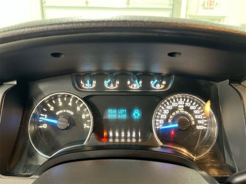 Used 2011 Ford F150 XLT image 11