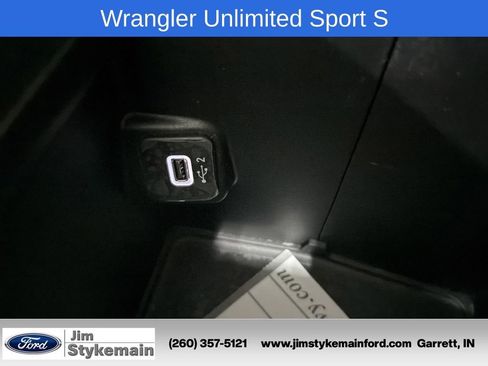 Used 2021 Jeep Wrangler Unlimited Sport w/ Technology Group AWD/4WD image 25