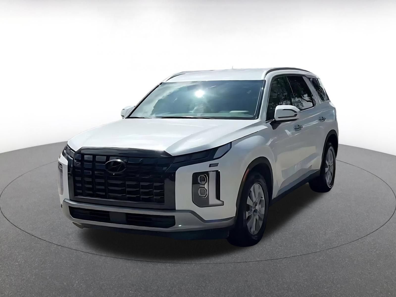 Used 2024 Hyundai Palisade SEL FWD image 6