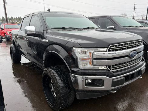 Used 2018 Ford F150 Lariat w/ Equipment Group 502A Luxury image 2