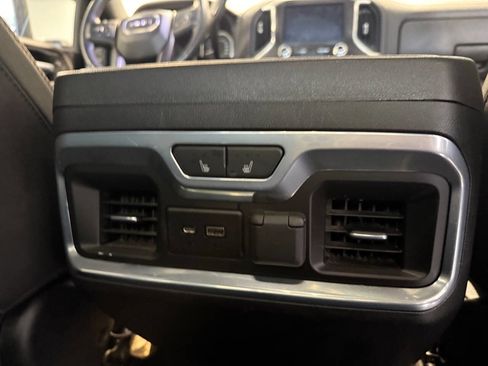 Used 2022 GMC Sierra 2500 AT4 w/ AT4 Premium Plus Package image 37