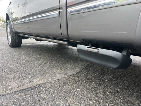 Used 2012 Ford F150 Platinum AWD/4WD image 16