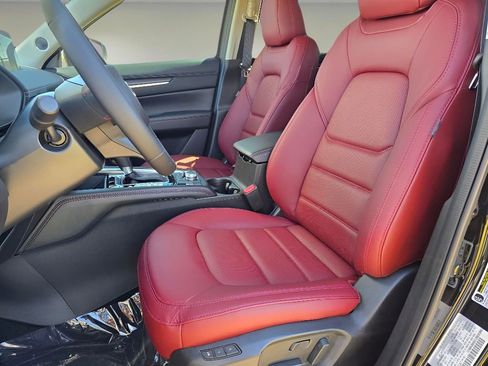 Used 2025 MAZDA CX-5 Carbon Edition image 13