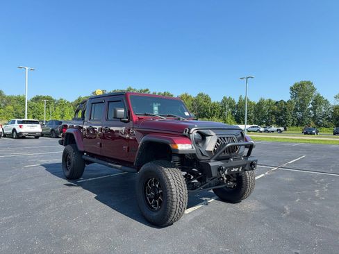 Used 2022 Jeep Gladiator Sport AWD/4WD image 4