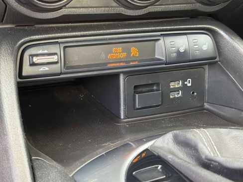 Used 2021 MAZDA MX-5 Miata RF Club image 24