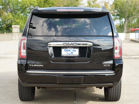 Used 2016 GMC Yukon Denali w/ Open Road Package AWD/4WD image 5