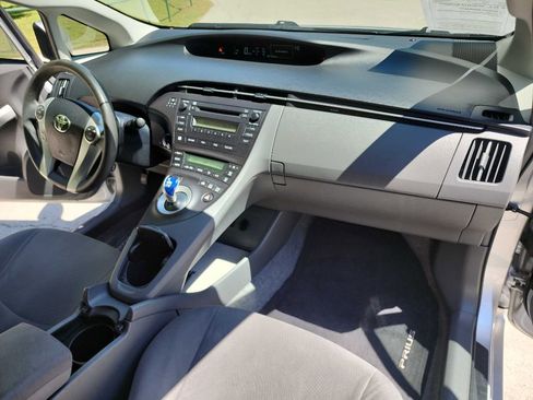 Used 2011 Toyota Prius Three FWD image 31
