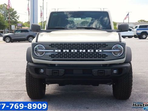 New 2026 Ford Bronco Badlands AWD/4WD image 2