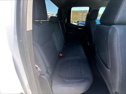 Used 2019 Chevrolet Silverado 1500 LT w/ Convenience Package AWD/4WD image 24