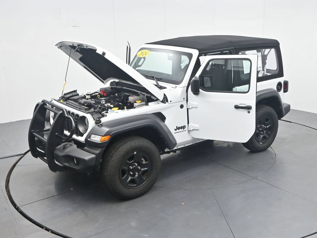 Used 2024 Jeep Wrangler Sport AWD/4WD image 44