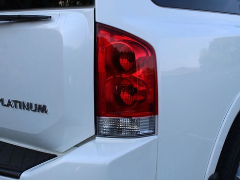 Used 2014 Nissan Armada Platinum image 46