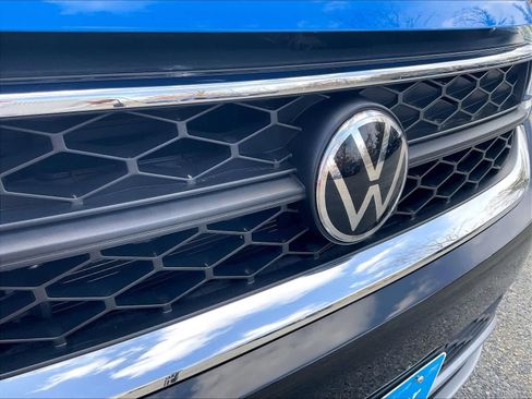 Used 2022 Volkswagen Taos SE image 30