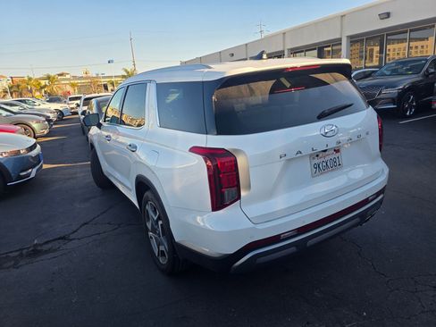 Used 2024 Hyundai Palisade SEL w/ Premium Package image 4