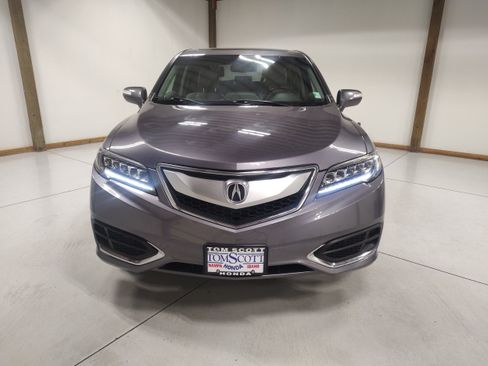 Used 2017 Acura RDX w/ Technology Package AWD/4WD image 3
