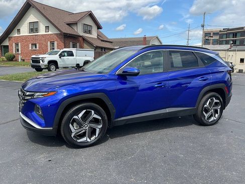 Used 2022 Hyundai Tucson SEL w/ Convenience + Premium Package AWD/4WD image 3