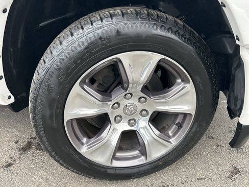 Used 2020 RAM 1500 Laramie w/ Sport Appearance Package image 9