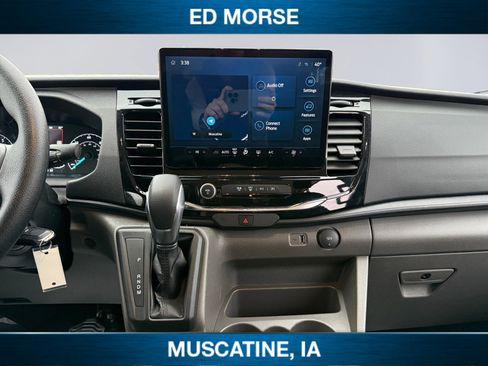 Used 2023 Ford Transit 350 XLT image 11