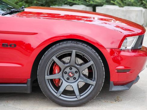 Used 2011 Ford Mustang GT Premium w/ Electronics Pkg RWD image 37