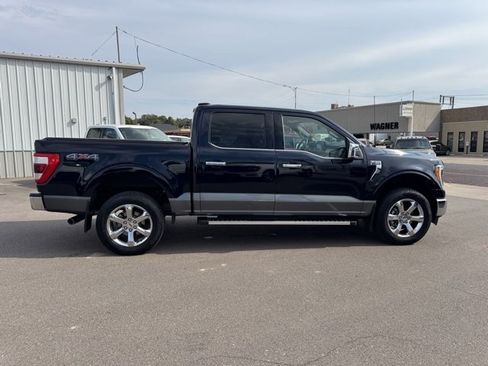Used 2023 Ford F150 Lariat image 2