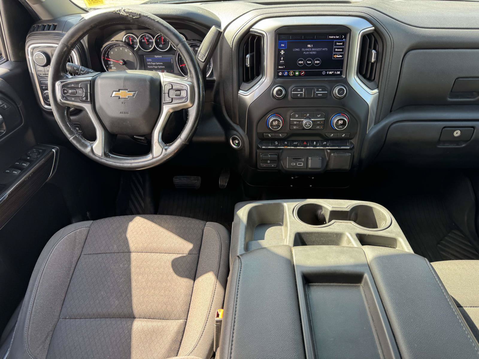 Used 2020 Chevrolet Silverado 1500 LT w/ All-Star Edition AWD/4WD image 10