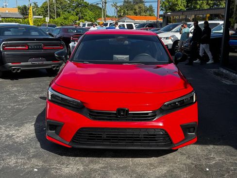 Used 2022 Honda Civic Sport image 3