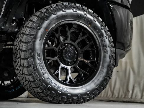 Used 2022 RAM 2500 Big Horn AWD/4WD image 52
