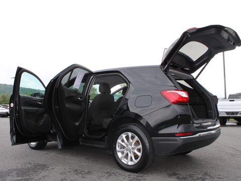 Used 2020 Chevrolet Equinox LT AWD/4WD image 16