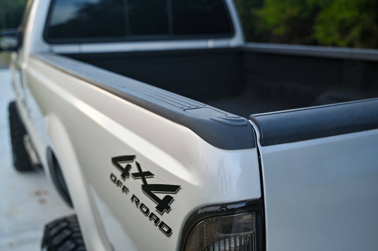 Used 2001 Ford F350 XLT AWD/4WD image 35