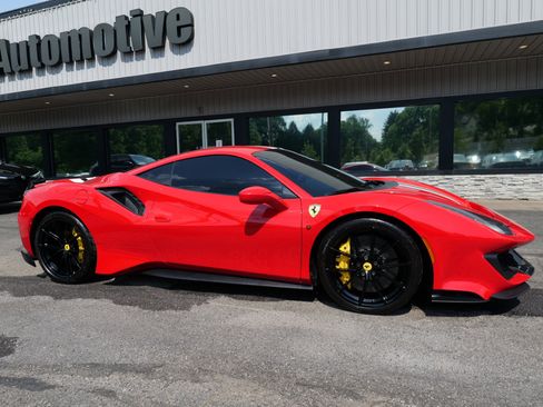 Used 2020 Ferrari 488 Pista Coupe image 71