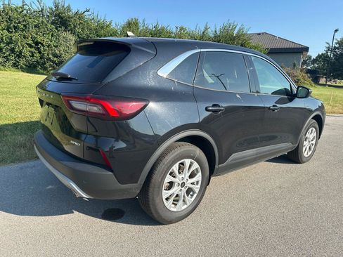 Used 2024 Ford Escape Active w/ Tech Pack #1 AWD/4WD image 14