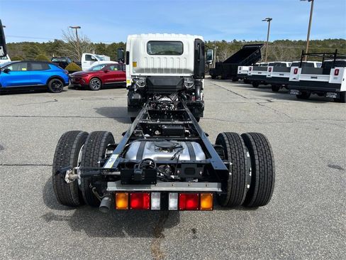 New 2025 Chevrolet Low Cab Forward 5500HG image 4