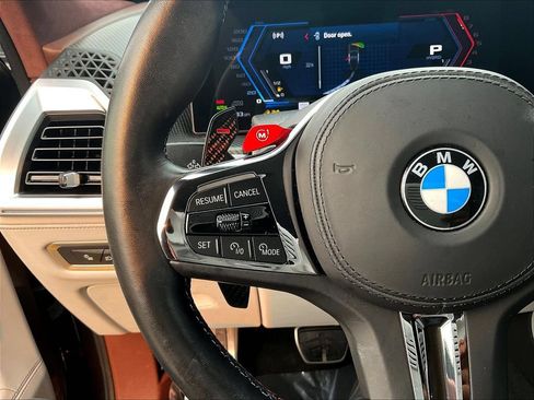 Used 2024 BMW XM AWD/4WD image 11