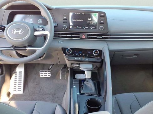 New 2026 Hyundai Elantra Sport FWD image 12