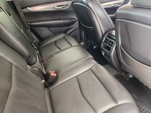 Used 2019 Cadillac XT5 Luxury FWD image 34