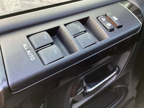 Used 2023 Toyota 4Runner TRD Off-Road Premium w/ Moonroof Package AWD/4WD image 23