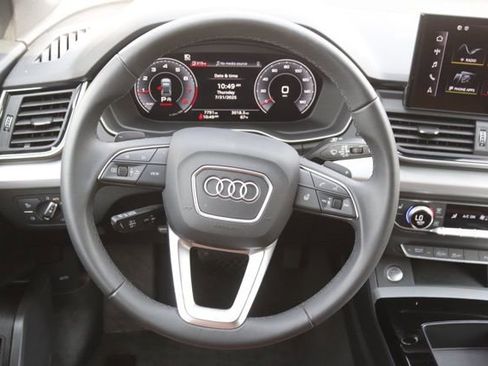 Used 2025 Audi Q5 2.0T Premium w/ Convenience Plus Package image 20