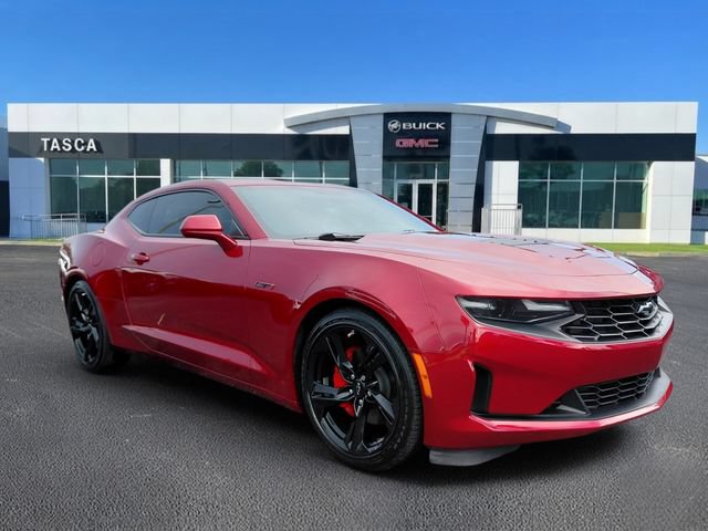 Used 2023 Chevrolet Camaro LT w/ Technology Package RWD image 1