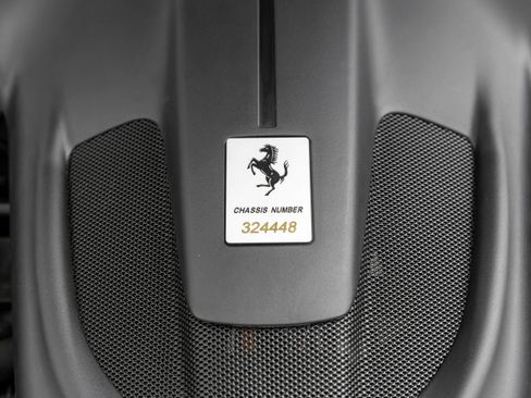 Certified 2025 Ferrari Roma Spider RWD image 43