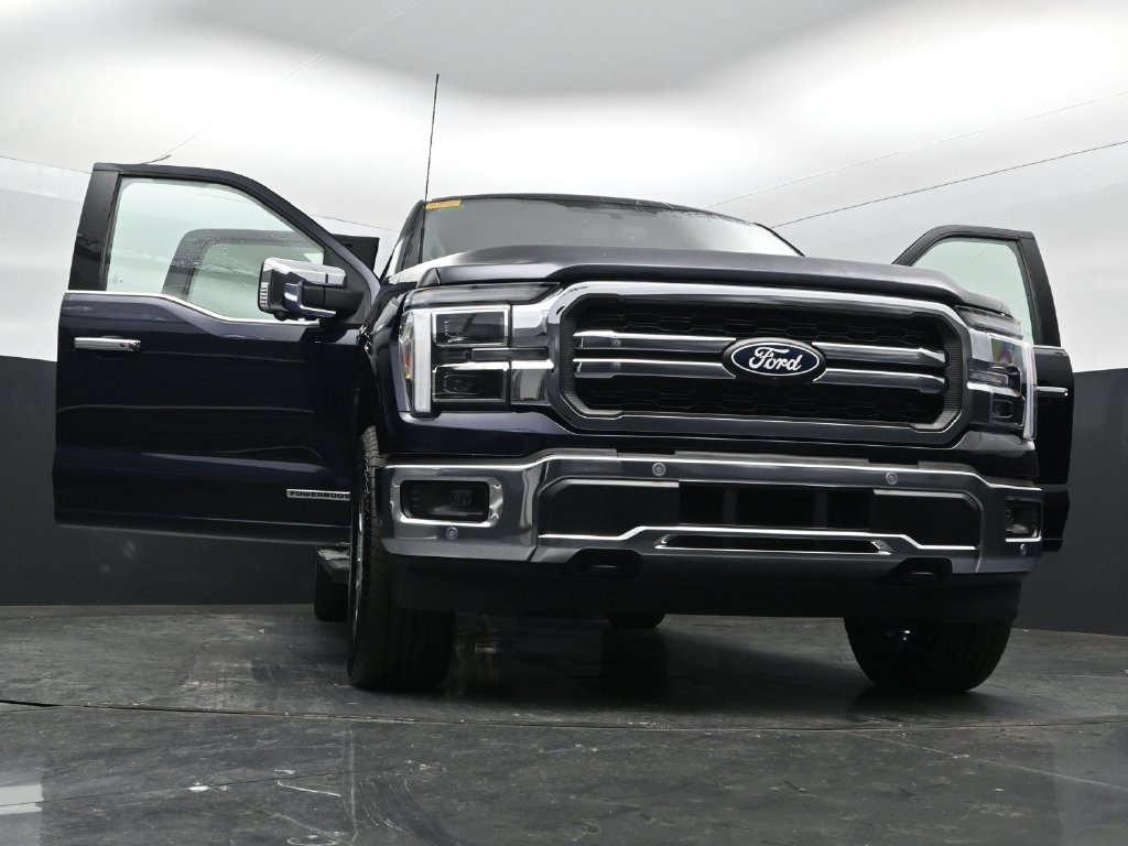 Used 2025 Ford F150 Lariat w/ Equipment Group 502A High AWD/4WD image 38