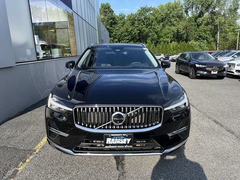 Certified 2023 Volvo XC60 T8 Ultimate w/ Climate Package AWD/4WD image 3