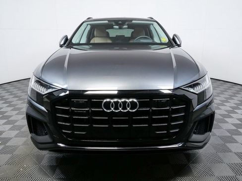 Used 2023 Audi Q8 Prestige w/ Prestige Package image 34