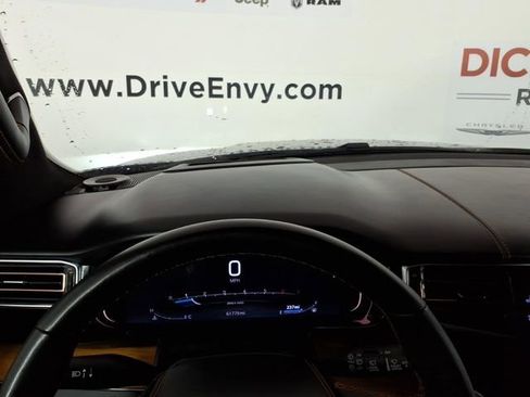 Used 2024 Jeep Grand Wagoneer L Series III image 25