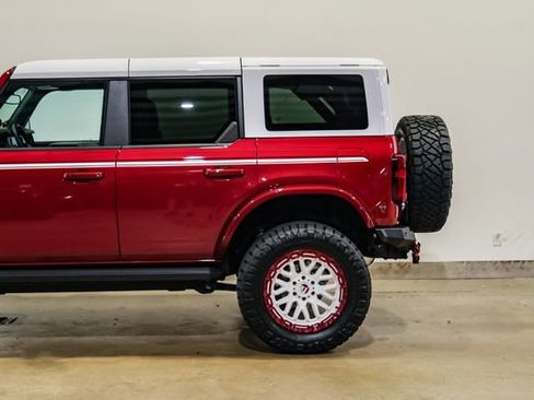 Used 2025 Ford Bronco Heritage Edition image 45