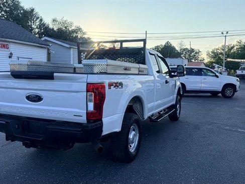 Used 2019 Ford F250 XL w/ Power Equipment Group AWD/4WD image 4