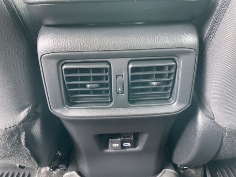 Used 2023 Toyota RAV4 XLE image 32