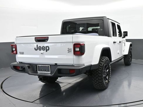 New 2026 Jeep Gladiator Willys image 5