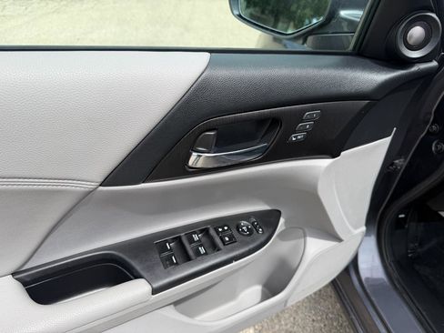 Used 2013 Honda Accord EX-L image 10