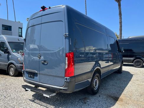 Used 2019 Mercedes-Benz Sprinter 170 image 5