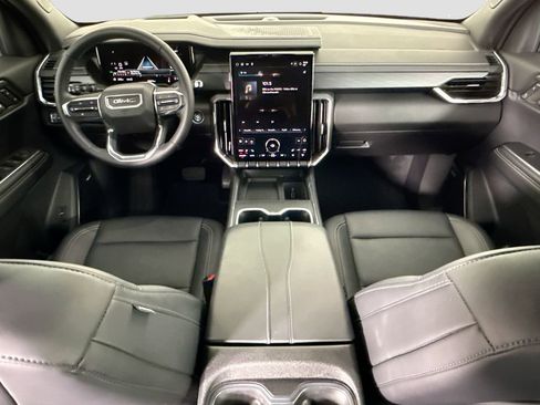 Used 2024 GMC Acadia Elevation w/ Luxury Package image 13