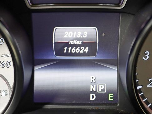 Used 2015 Mercedes-Benz CLA 250 CLA 250 image 16